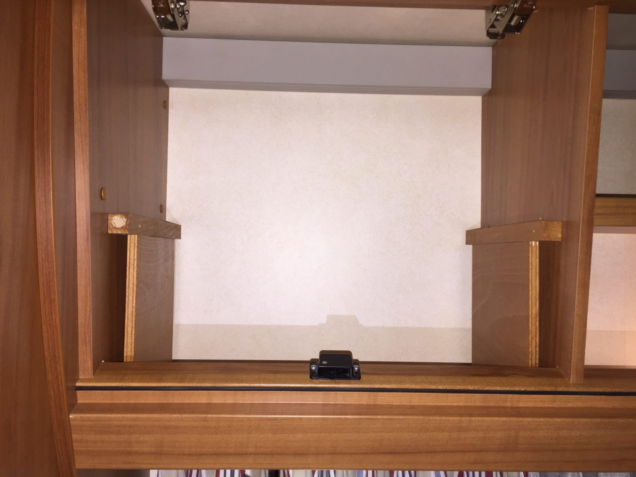 Oberschränke – Zusatzfächer