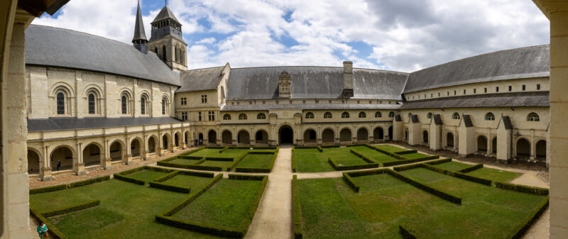 2022-06-05_13-25-05_Fontevraud l'Abbaye_1940-Pano-3840