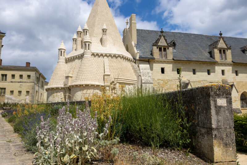 2022-06-05_14-05-48_Fontevraud l'Abbaye_1947-3840