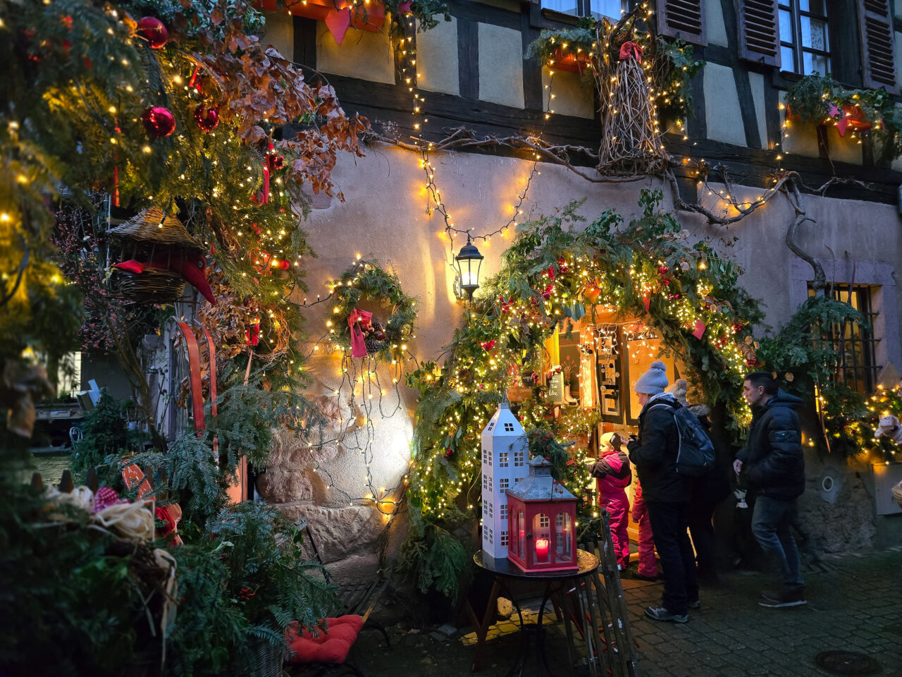 2024-12-07_16-45-41_Kaysersberg - Tour de Weihnachtsmarkt _20241207_164540-3840