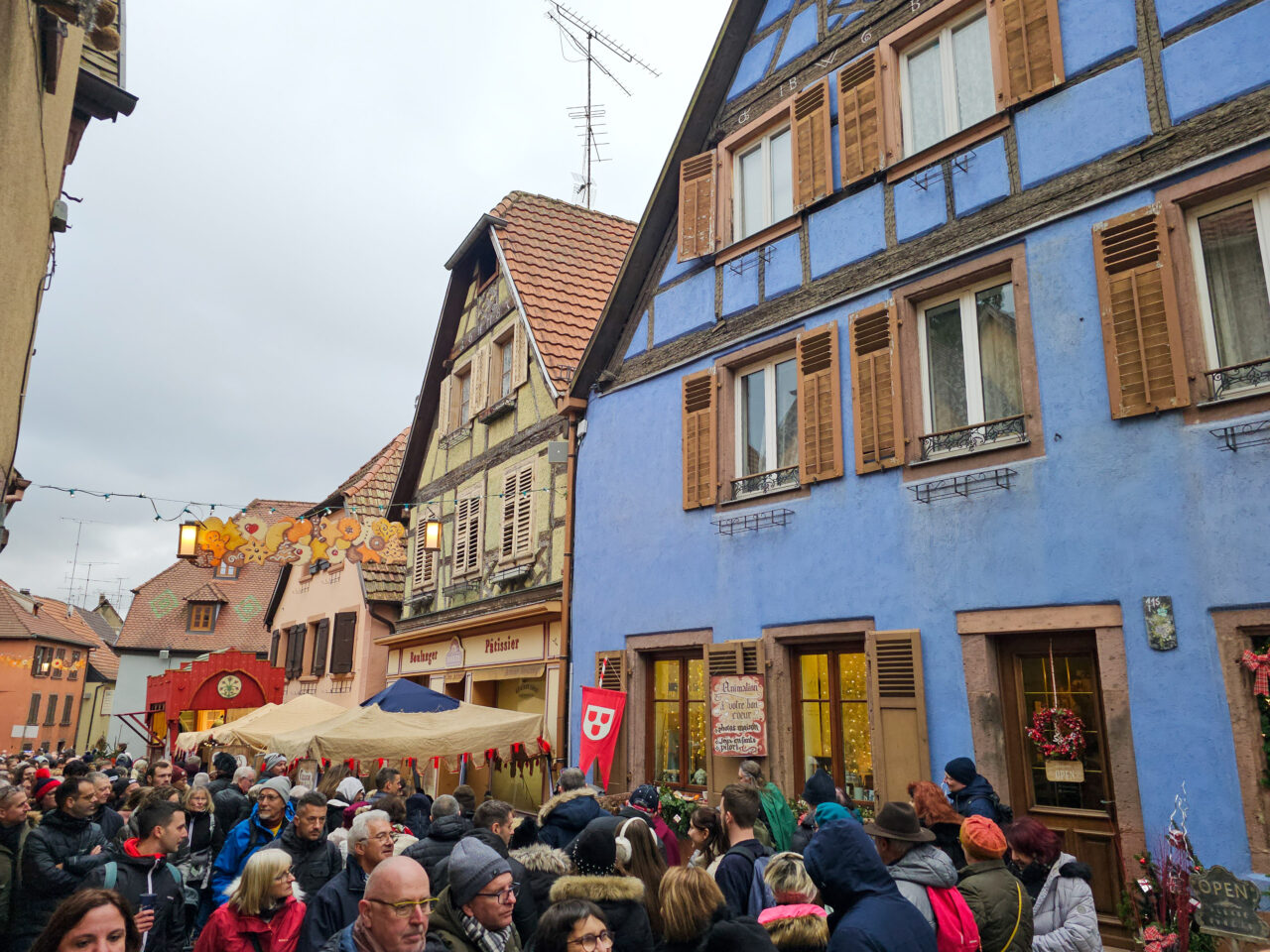 2024-12-08_15-20-55_Ribeauvillé- Tour de Weihnachtsmarkt _20241208_152055-3840