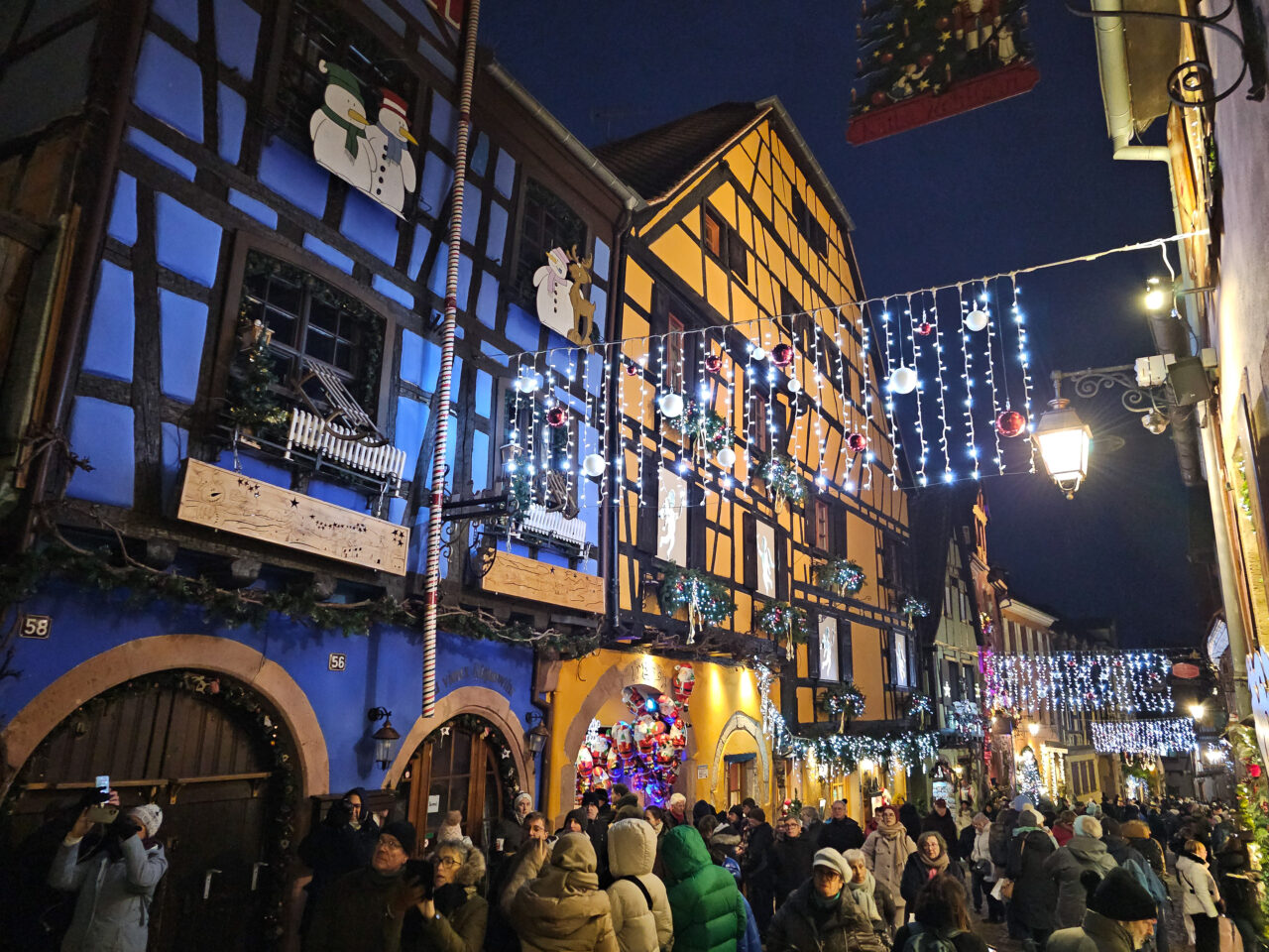 2024-12-09_17-17-59_Riquewihir - Tour de Weihnachtsmarkt _20241209_171759-3840