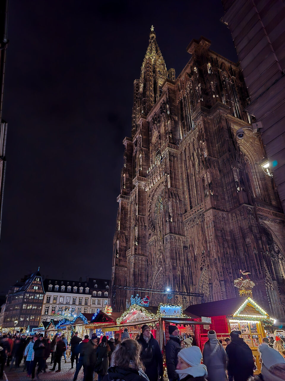 2024-12-12_18-21-00_Straßburg - Tour de Weihnachtsmarkt _20241212_182059-3840