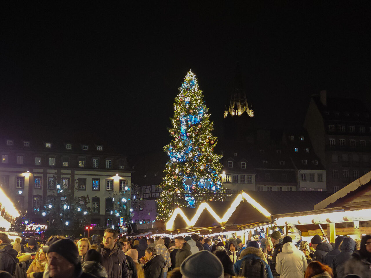 2024-12-12_19-20-59_Straßburg - Tour de Weihnachtsmarkt _20241212_192058-3840