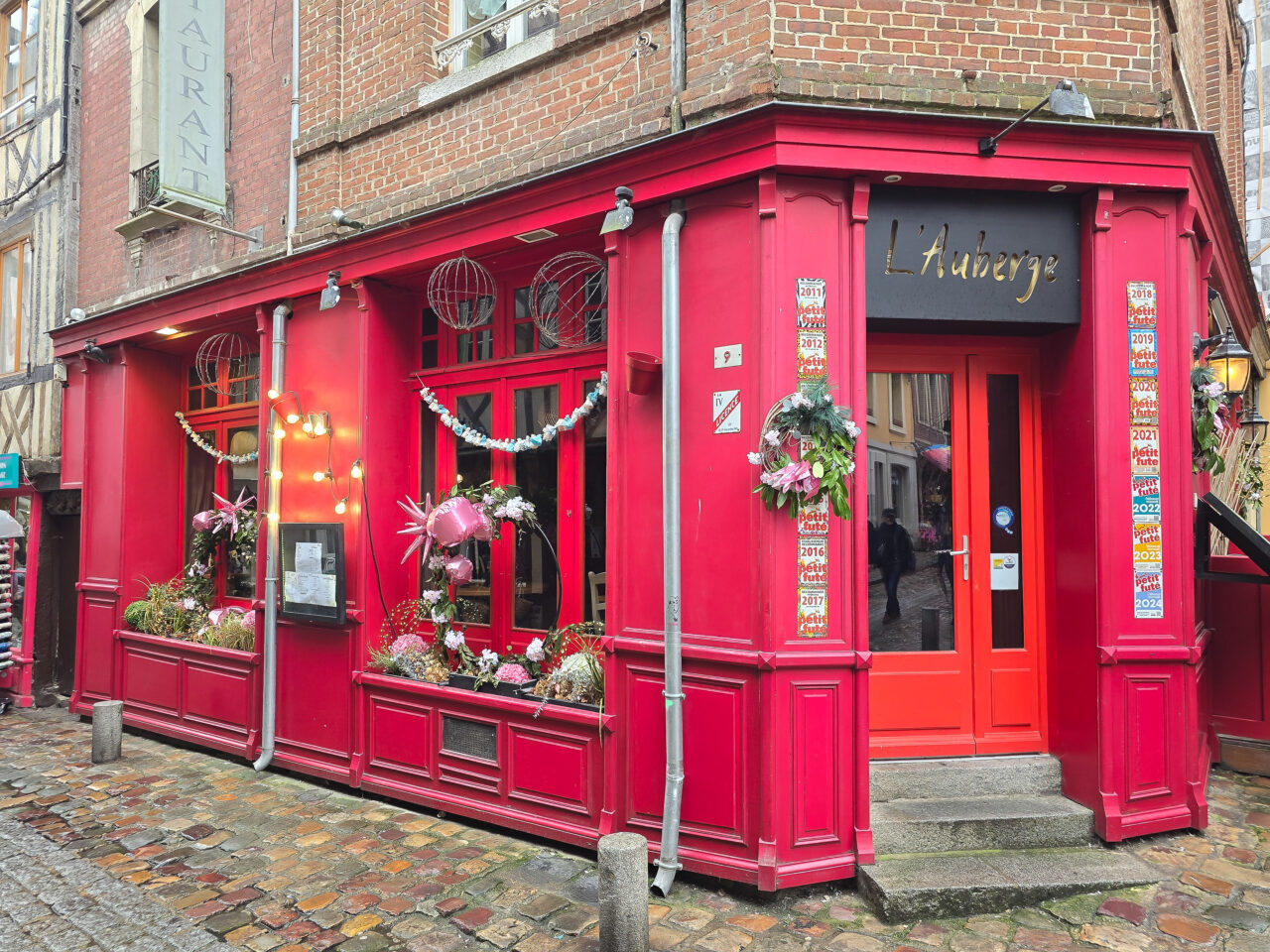 Rote Pâtisserie in Honfleur