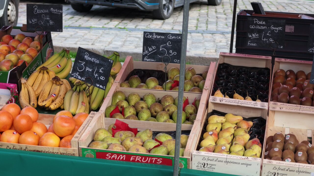 Obst am Marktstand